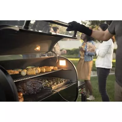 Weber SmokeFire EPX4 Wood Fired Pellet Grill BBQ - image 3